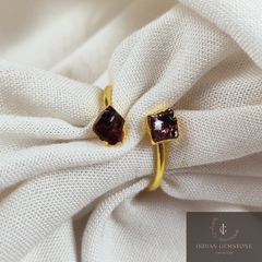Raw Garnet Ring, Handmade Jewelry, Dainty Ring, Natural Garnet Ring, Red Gemstone Jewelry, Rough Stone Ring, Anniversary & Wedding Ring,Gift