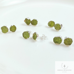 Natural Raw Peridot Stud Earrings, Silver Plated Peridot Stud Earrings, Rough Gemstone Earrings, Stud Earrings, Beautiful Stud Earring, Gift