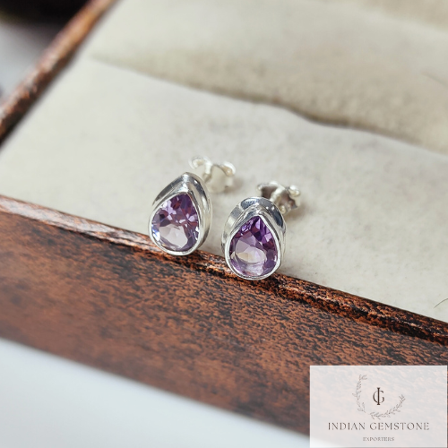 Natural Amethyst Stud Earing, Boho Stud, 925Sterling Silver Earring, February Birthstone Jewelry, Amethyst Gemstone Earring, bridesmaid gift