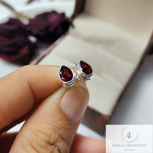 Red Garnet Stud Earring, 925 Sterling Silver Earring, January Birthstone Jewelry, Natural Gemstone Wedding Earring, Every Day Wear Earring
