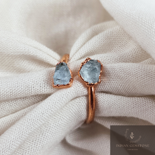 Natural Raw Aquamarine Ring, Birthstone Jewelry, March Birthstone Ring, Raw Crystal Ring, Dainty Jewelry, Unique Ring, Mother Day Gift, Gift