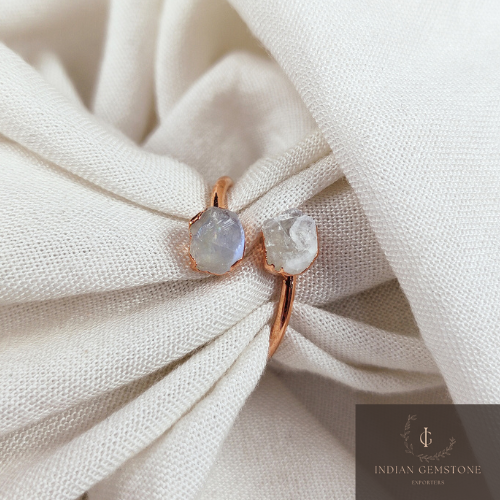 Natural Raw Moonstone Ring, Dainty Ring, Handmade Stone Jewelry, Raw Stone Ring, Birthstone Jewelry, Gift For Her, Wedding Ring, Gift Idea