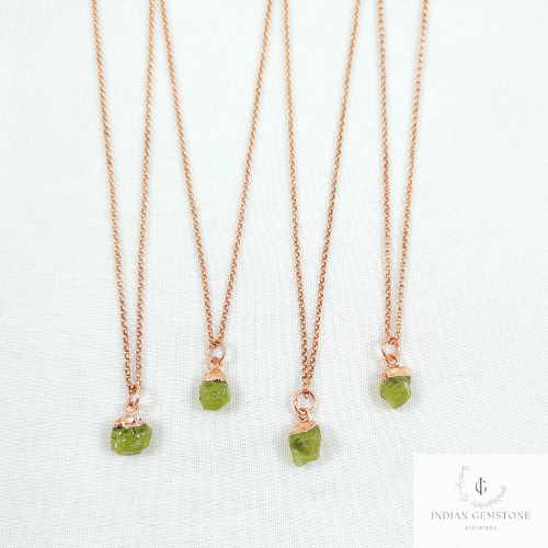 Natural Raw Crystal Necklace, Rough Peridot Necklace, Peridot Copper Jewelry, August Birthstone,Statement Peridot Pendant, Boho Gift For Her