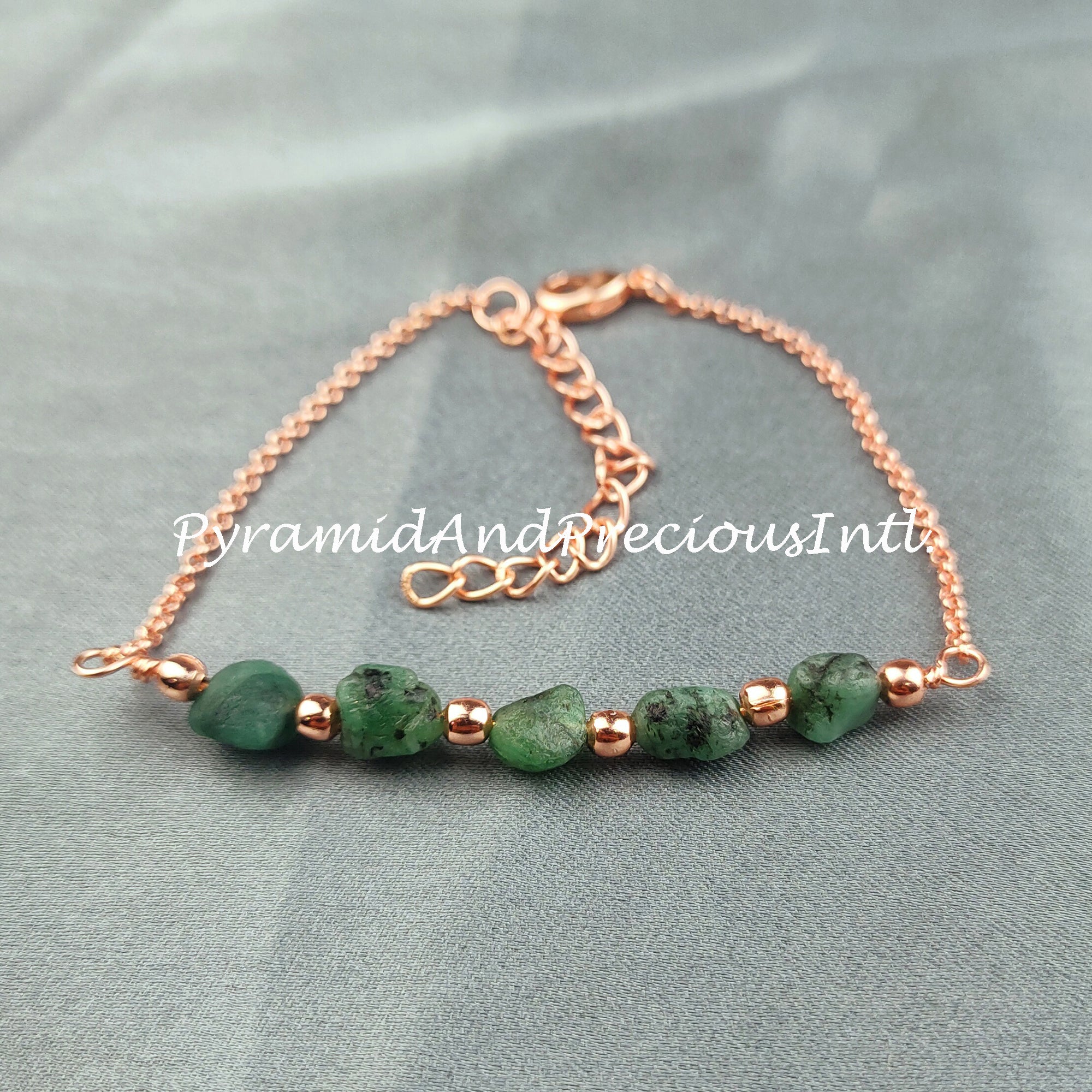 Raw Emerald Bracelet, Women Bracelet, Healing Gift, Raw Emerald Bracelet, Healing Crystal Bracelet