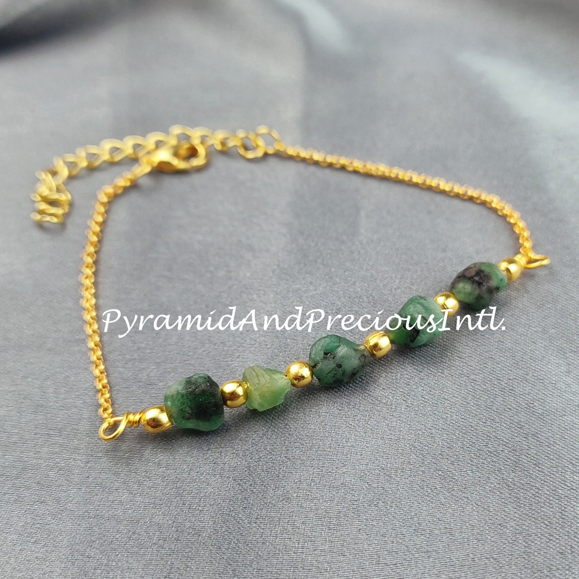 Raw Emerald Bracelet, Healing Bracelet, Ethnic Bracelet, Raw Emerald Bracelet, Dainty Green Crystals Bracelet