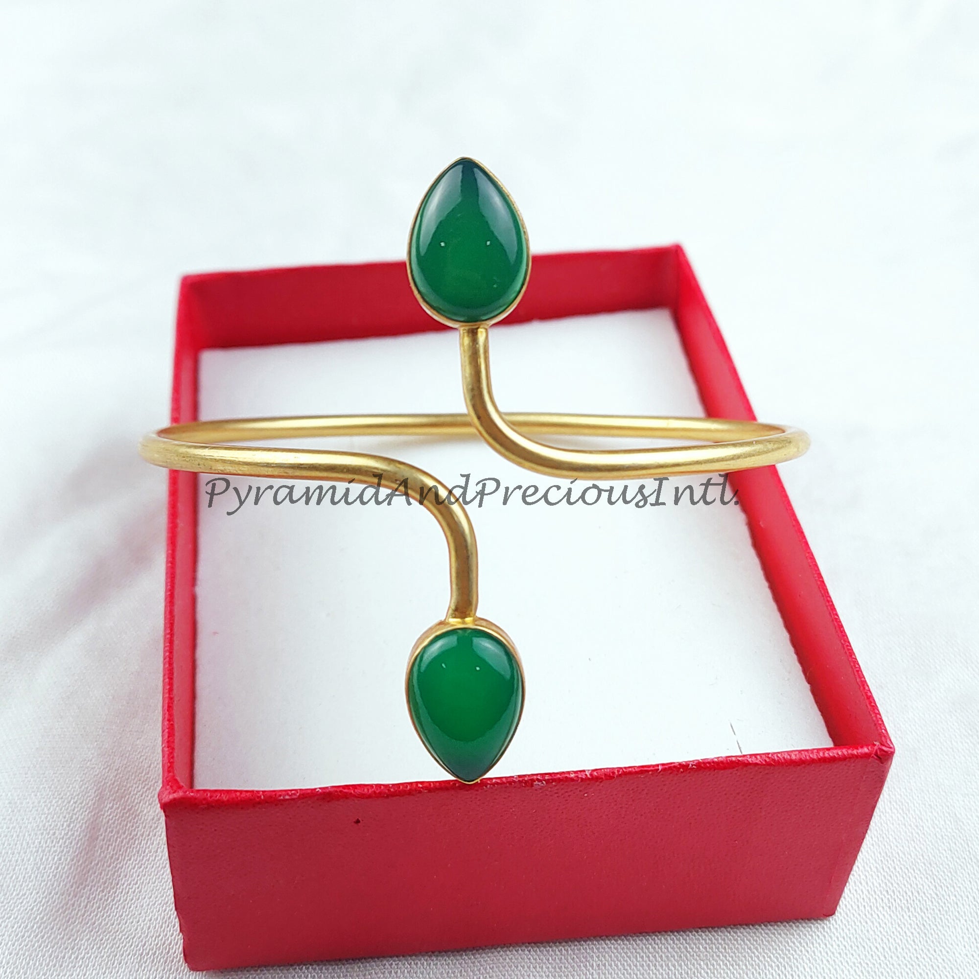 Green onyx gemstone bangle, gold plated handmade bangle, boho bangle, adjustable bangle, Green stone bangle