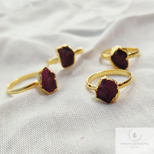 Raw Ruby Ring, 14K Gold Plated Ring, Ruby Rough Ring, July Birthstone Ring, Raw Stone Ring, Minimalist Ring, Midi Ring, Personalized Gift